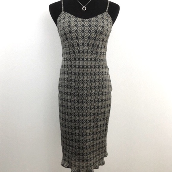 Ann Taylor Dresses & Skirts - GIFTED TO Vivienne (helper)
Ann Taylor | Light Weight Sundress